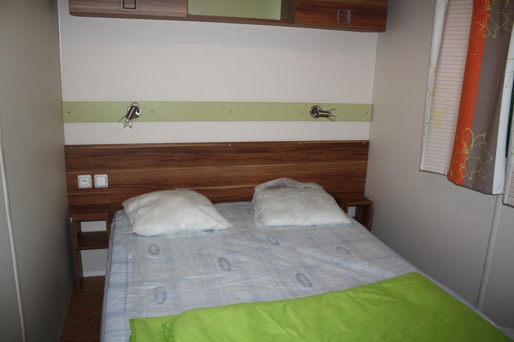 Le Camping Des 3 Lacs Belmont-Tramonet Εξωτερικό φωτογραφία
