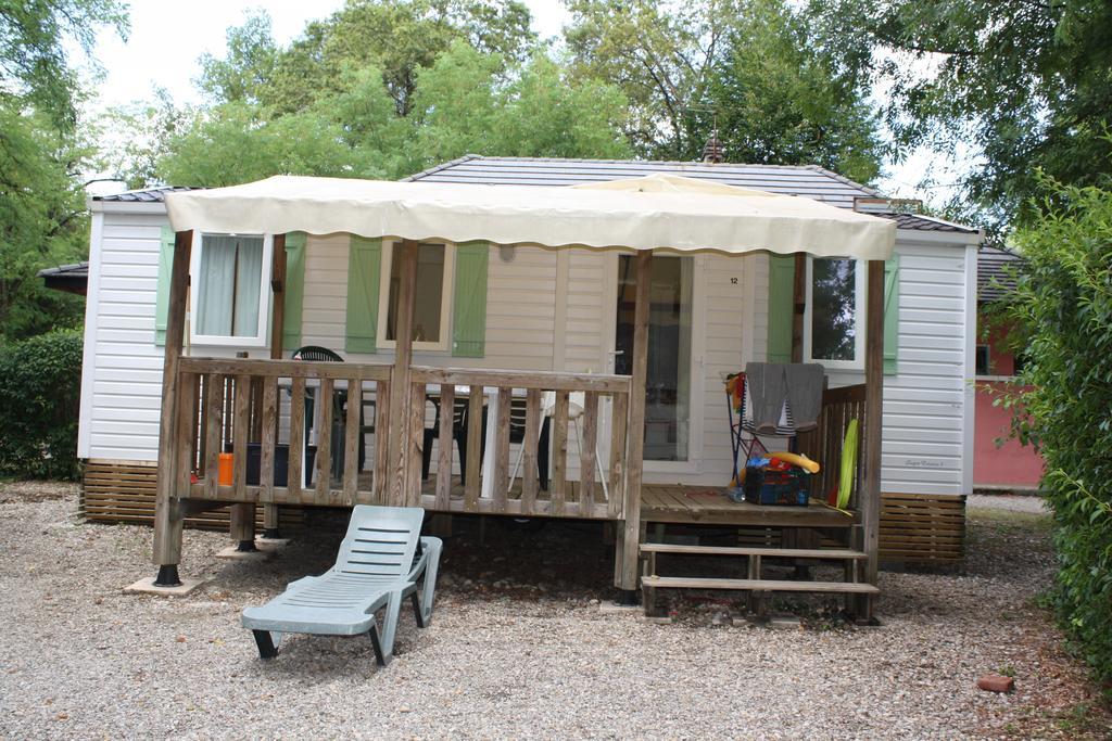 Le Camping Des 3 Lacs Belmont-Tramonet Εξωτερικό φωτογραφία