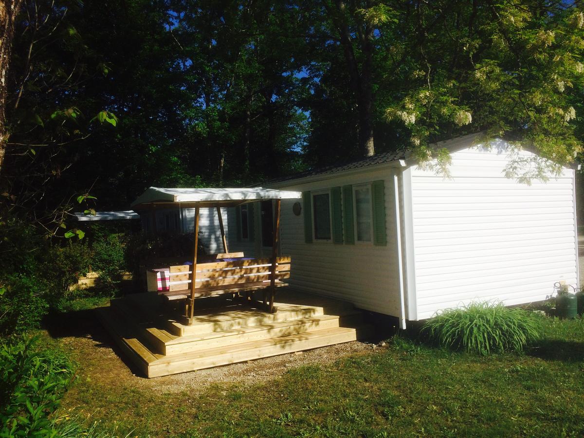 Le Camping Des 3 Lacs Belmont-Tramonet Εξωτερικό φωτογραφία