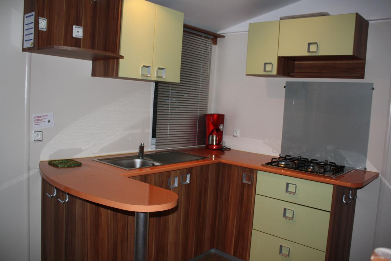 Le Camping Des 3 Lacs Belmont-Tramonet Εξωτερικό φωτογραφία