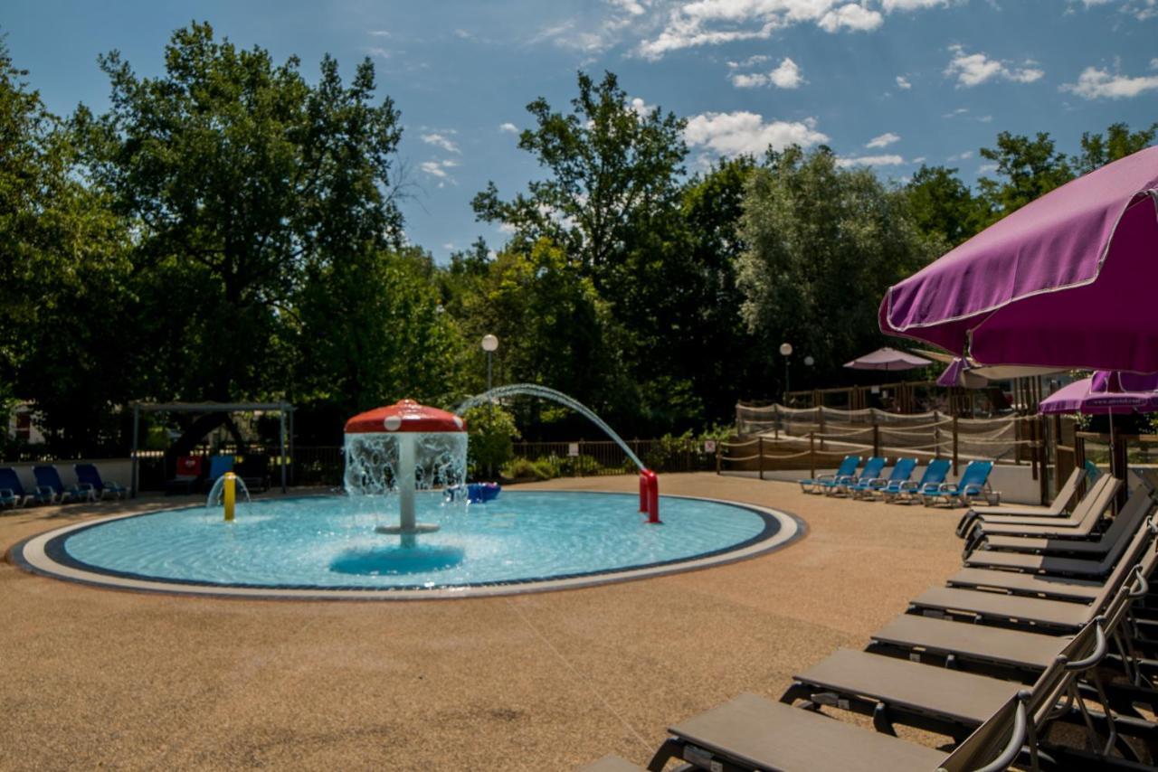 Le Camping Des 3 Lacs Belmont-Tramonet Εξωτερικό φωτογραφία